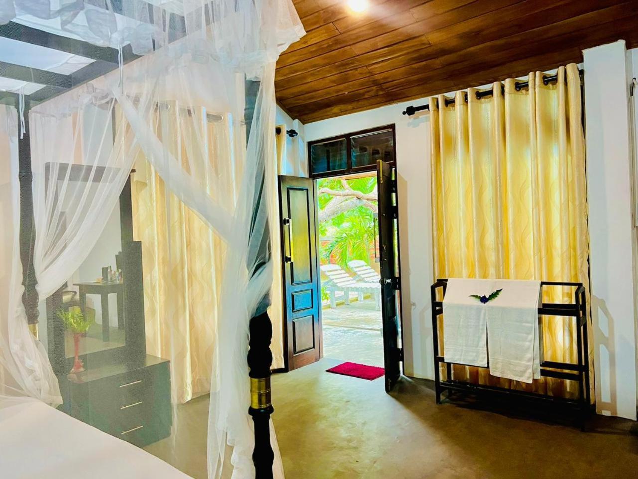 Maritime Nest Cabanas Tangalle Exterior photo